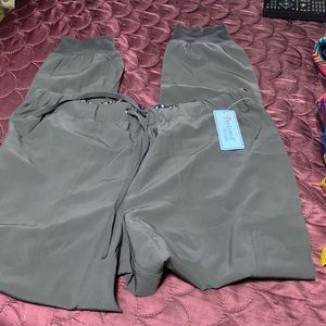 Women’s  Pandamed Scrubs Pant/ New W. Tag/ Large